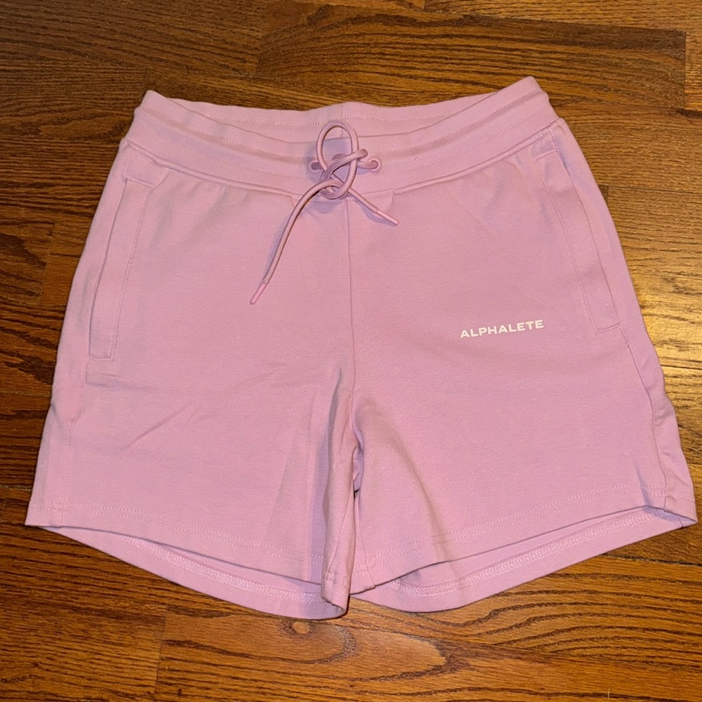NEW Women’s Alphalete Jogger Shorts Pink NWT size